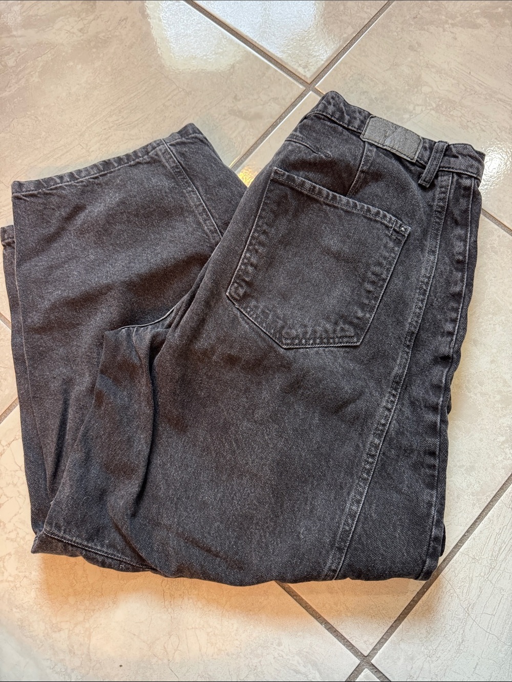 Free people “We the free” Good Luck Mid rise Barrel Jean in Black - Picture 3 of 4